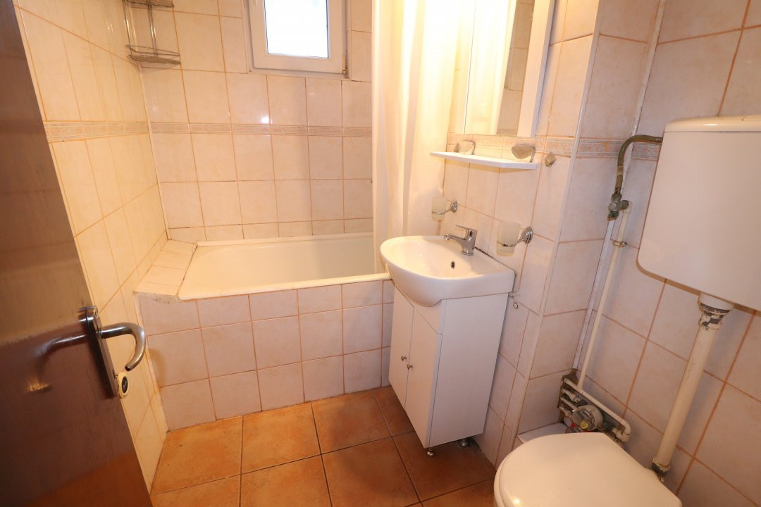 Dristor - 1 minut pana la metrou