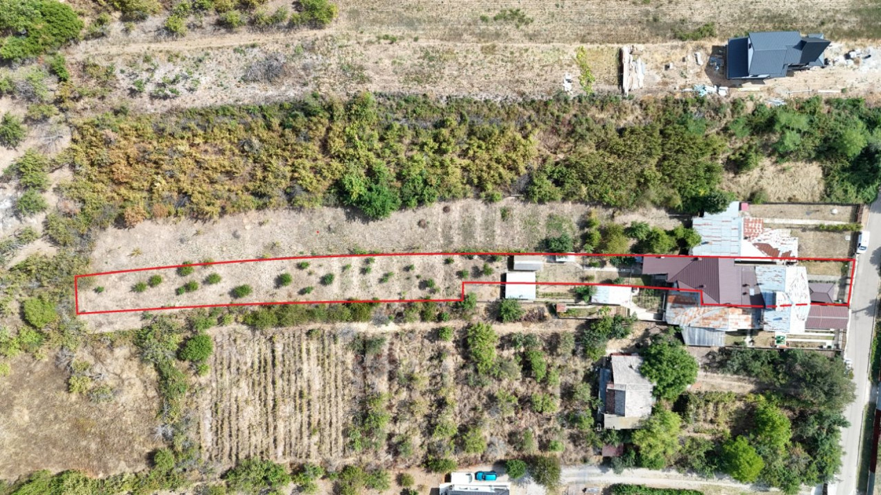 Casa | 356 mpc | Lot 1422 mp | Atelier de creatie | Locuinta/sediu | Baicoi