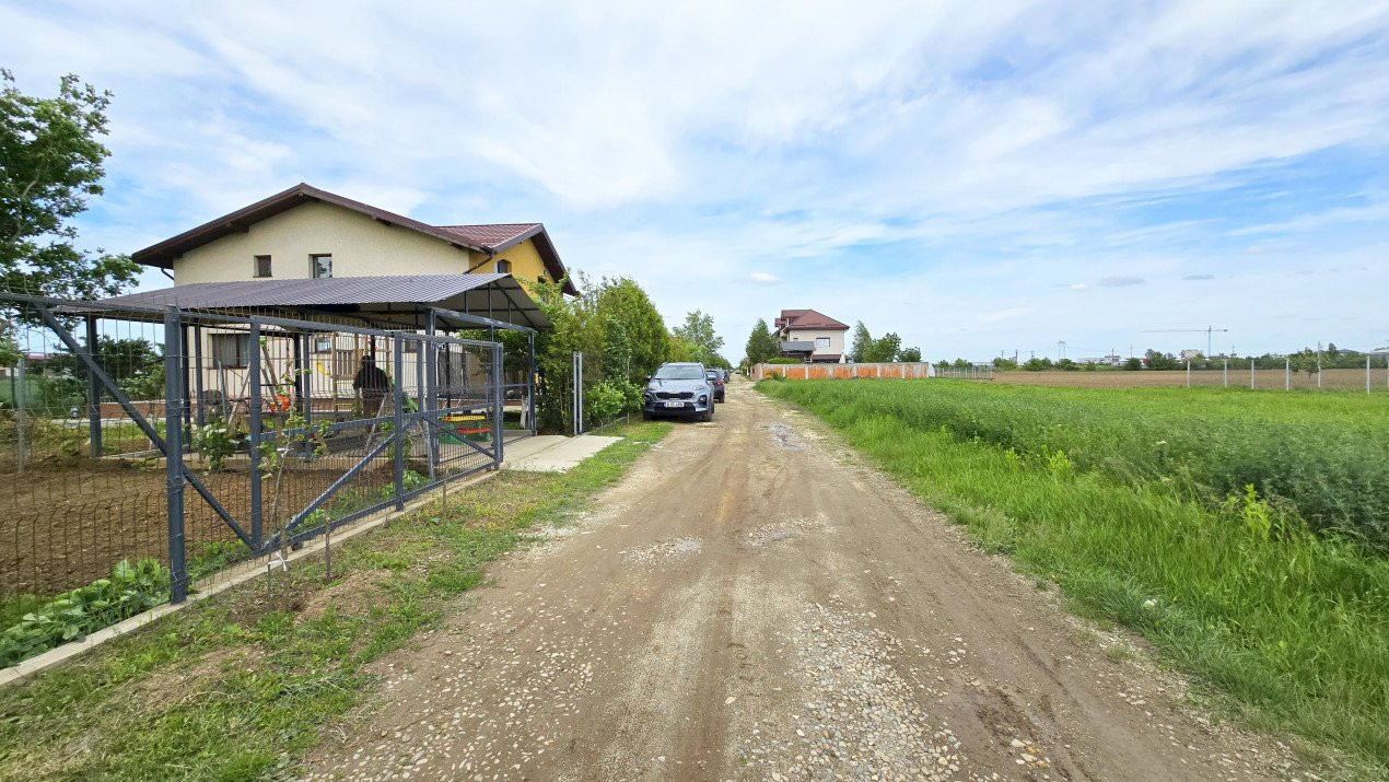 Teren intravilan in zona rezidentiala, la 1 km de A0 si A1