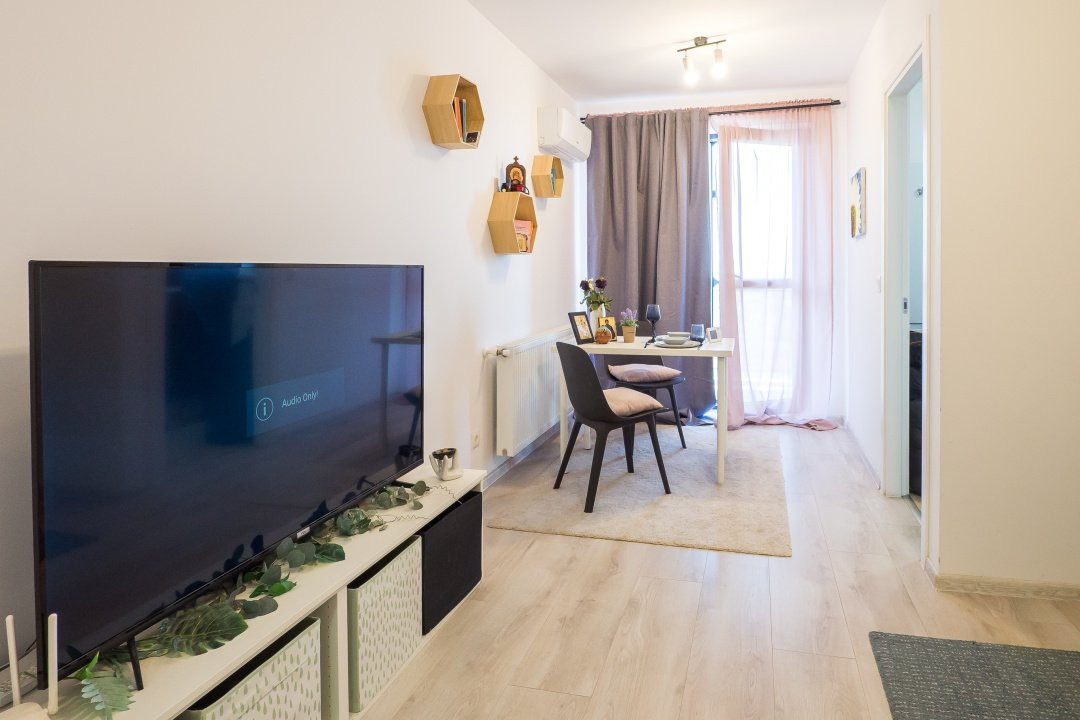 Garsoniera luminoasa in Hils Pallady, metrou, utilata la cheie