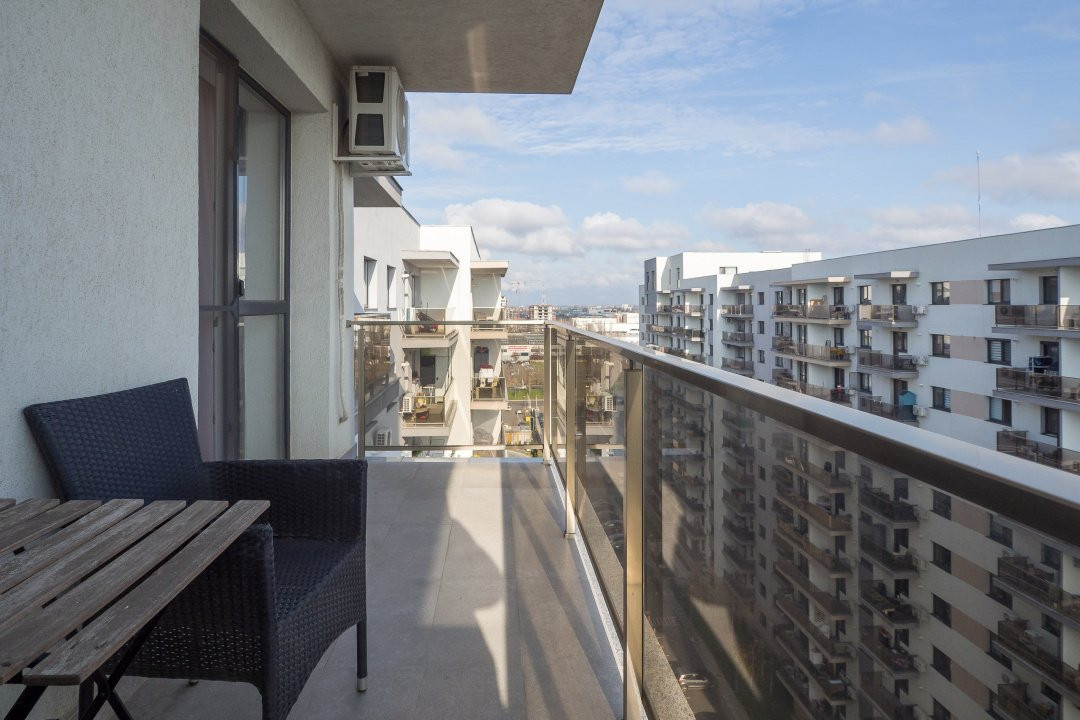 Garsoniera luminoasa in Hils Pallady, metrou, utilata la cheie