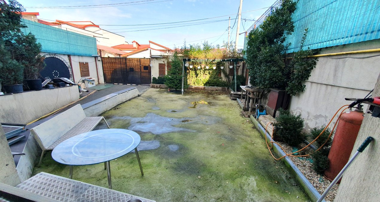 Casa de VANZARE in sector 5 Str. Antiaeriana resedinta sau after school