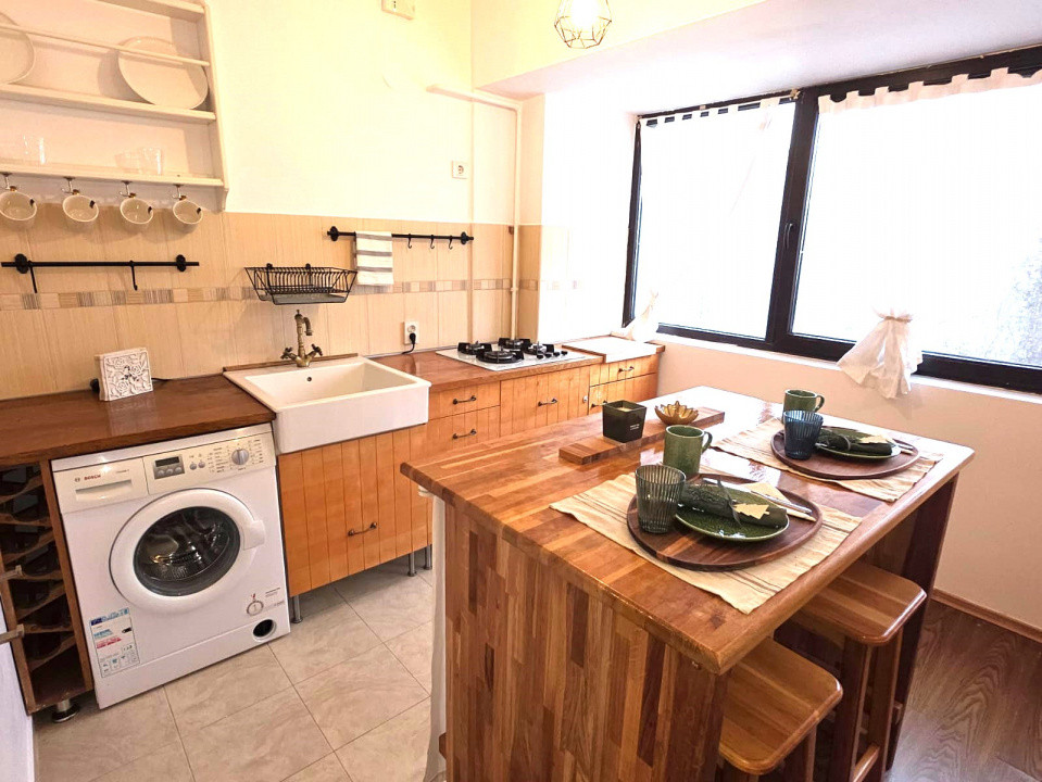 De vanzare 2 camere in Berceni - 10 min metrou Aparatori, str Moldovita 