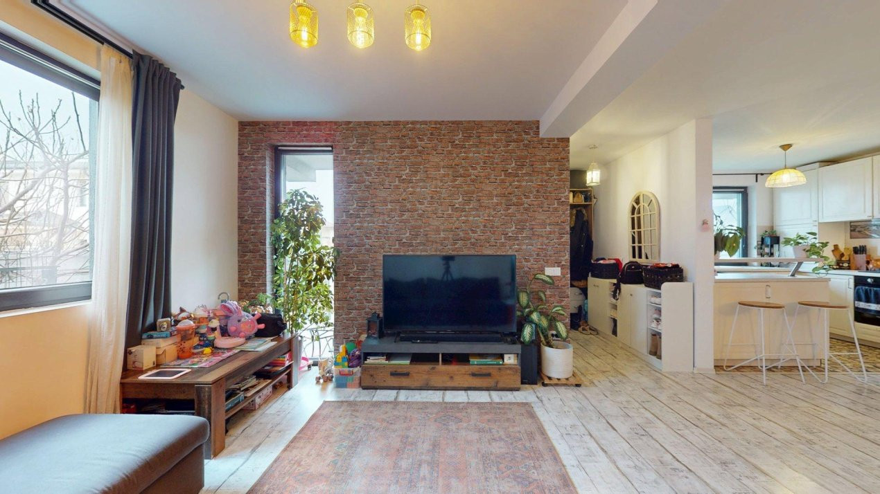 De vanzare vila Petresti/Corbeanca