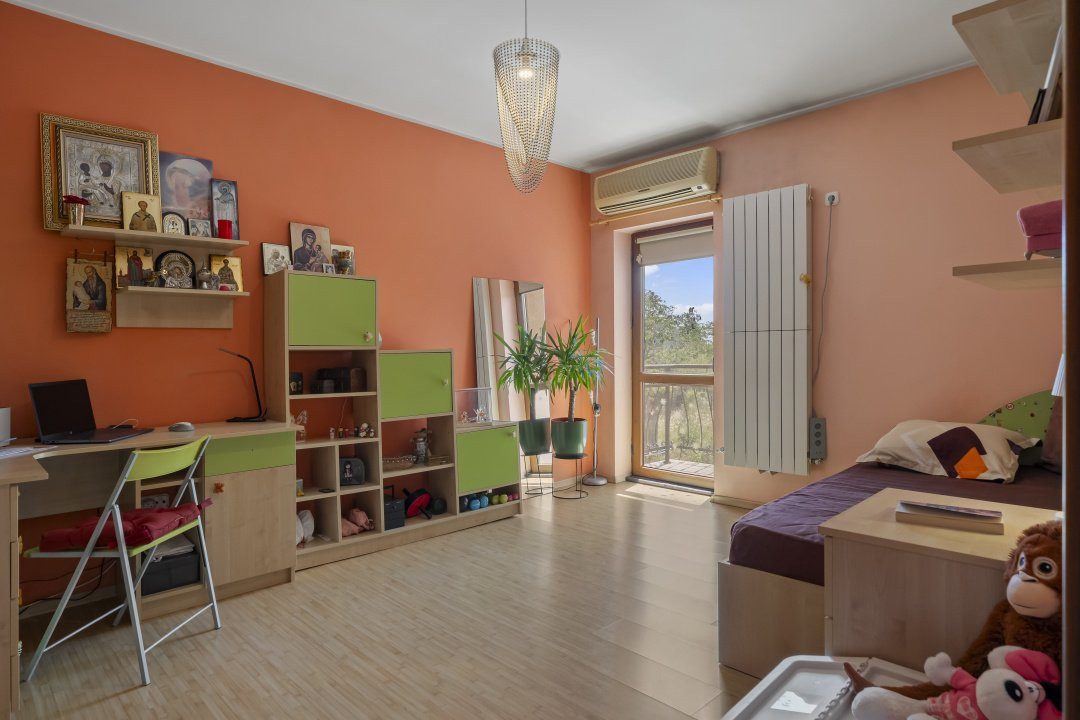 Balotesti, Ion Lahovari, mobilata si utilata complet