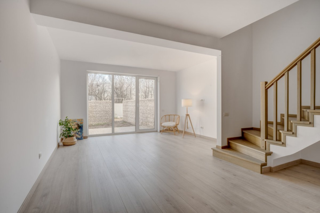 Casa primitoare P+1+M cu 145mp utili și pompă de căldură!