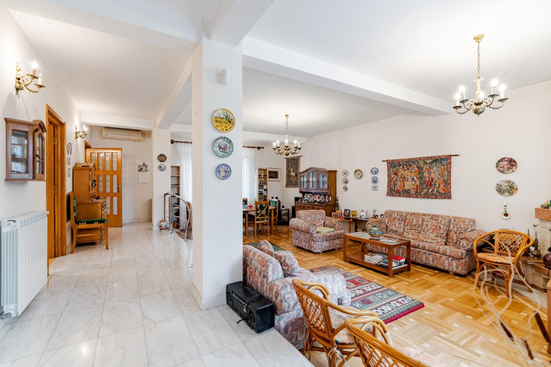 Vila familiei unite, piscină, cabană, Snagov - Ciofliceni