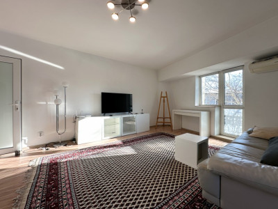 Acasă cu vedere la istorie - Panoramă spre sufletul Bucureștiului