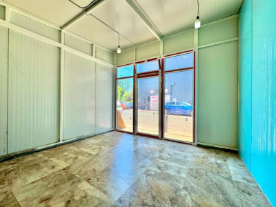 Spatiu comercial stradal | Piata Vitan | 16 mp