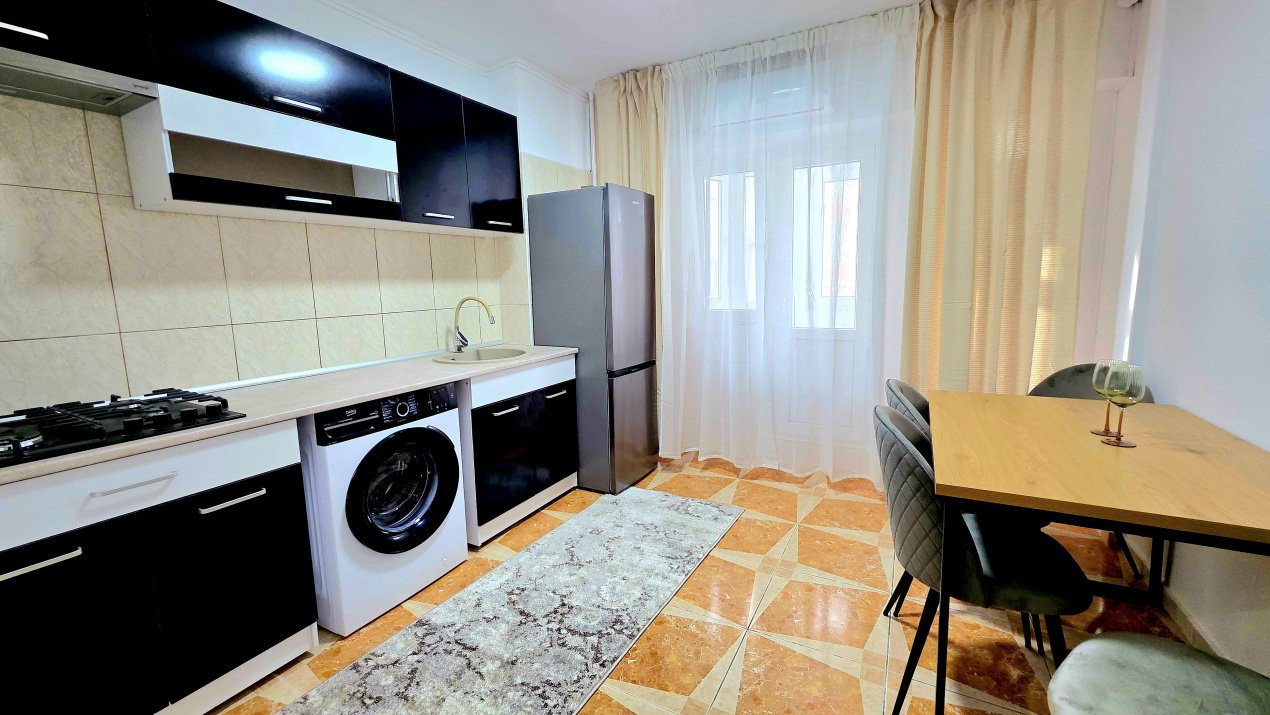 Apartament 2 camere decomandat in piata Muncii