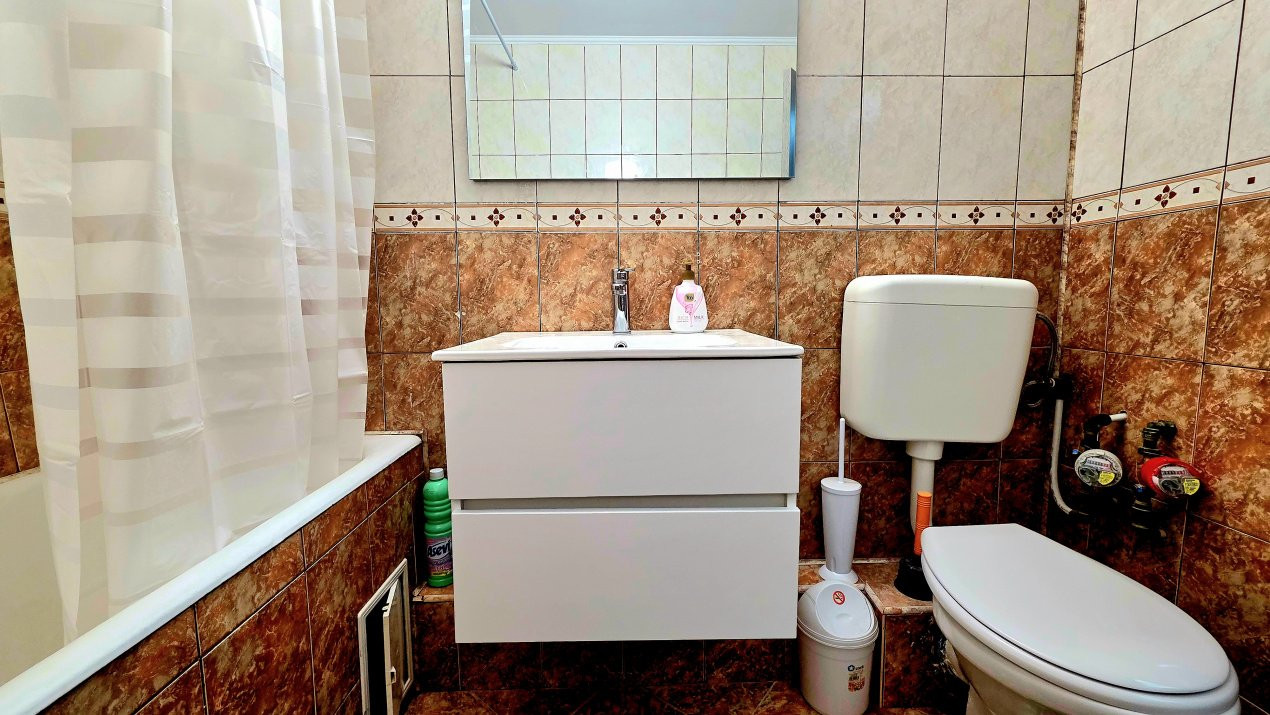 Apartament 2 camere decomandat in piata Muncii