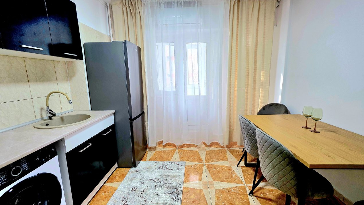 Apartament 2 camere decomandat in piata Muncii