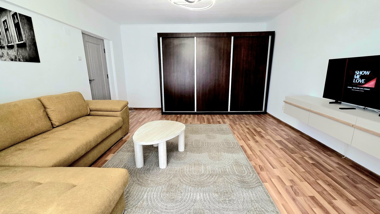 Apartament 2 camere decomandat in piata Muncii