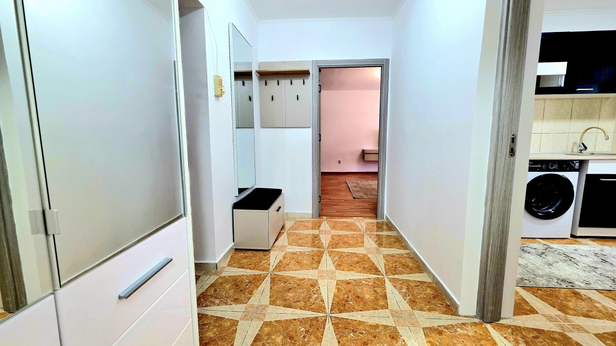 Apartament 2 camere decomandat in piata Muncii