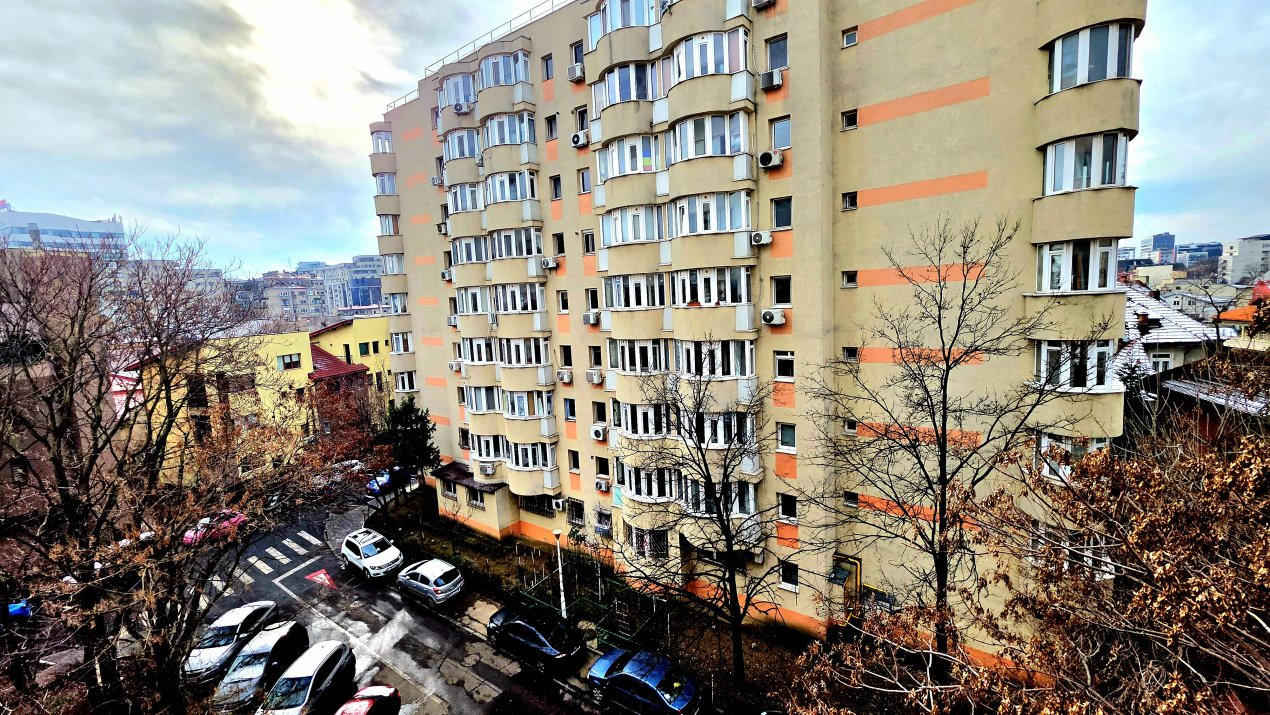 Apartament 2 camere decomandat in piata Muncii