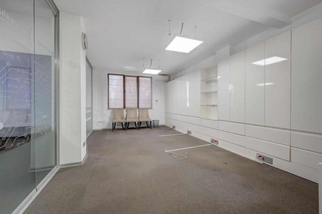 Primaria S1 - Apartament - loc de parcare suprateran - acces dublu 