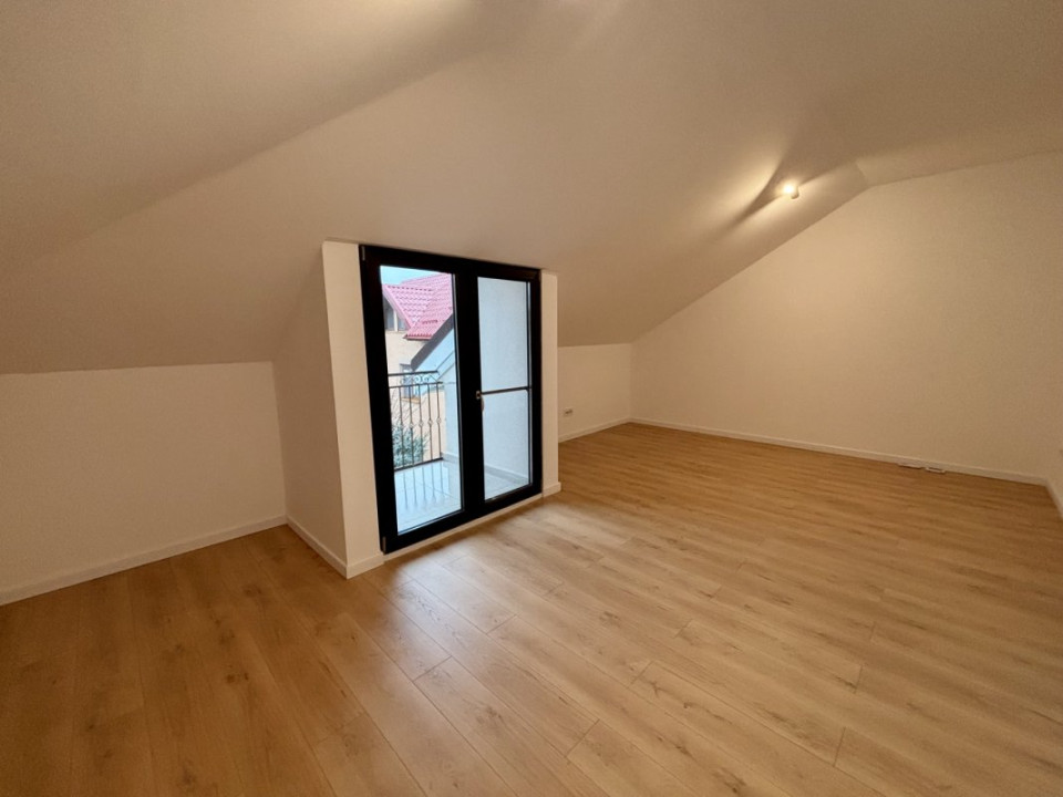 Vila mobilata in complex nou, Voluntari