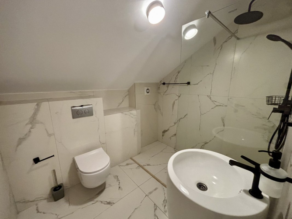 Vila mobilata in complex nou, Voluntari