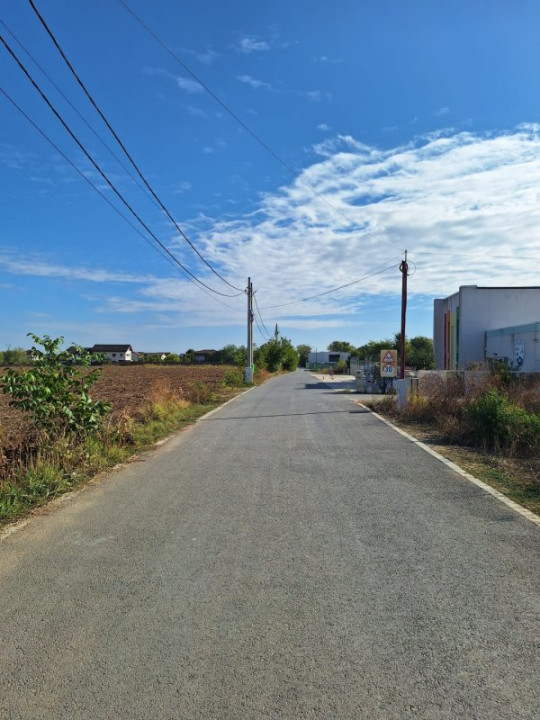 Snagov- Ciofliceni, loturi de casă între 504-670mp, Șerban Cantacuzino!