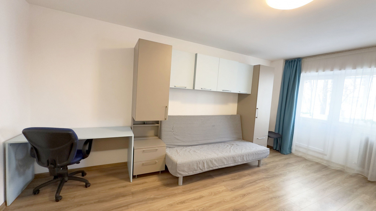 Cauți o garsonieră? Asta s-ar putea să fie prea bună ca să o ignori!