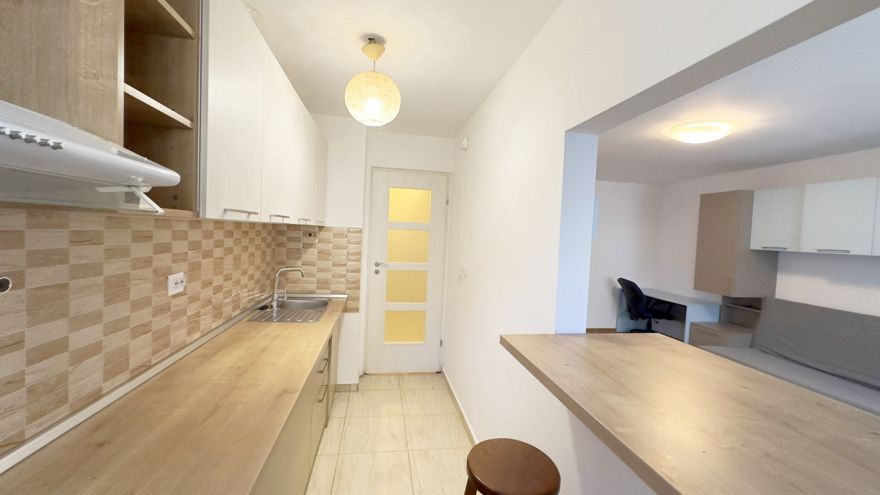 Cauți o garsonieră? Asta s-ar putea să fie prea bună ca să o ignori!