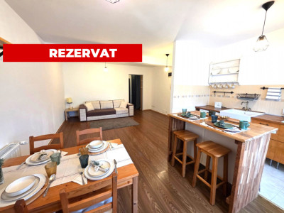 De vanzare 2 camere langa metrou Aparatori - Moldovita 