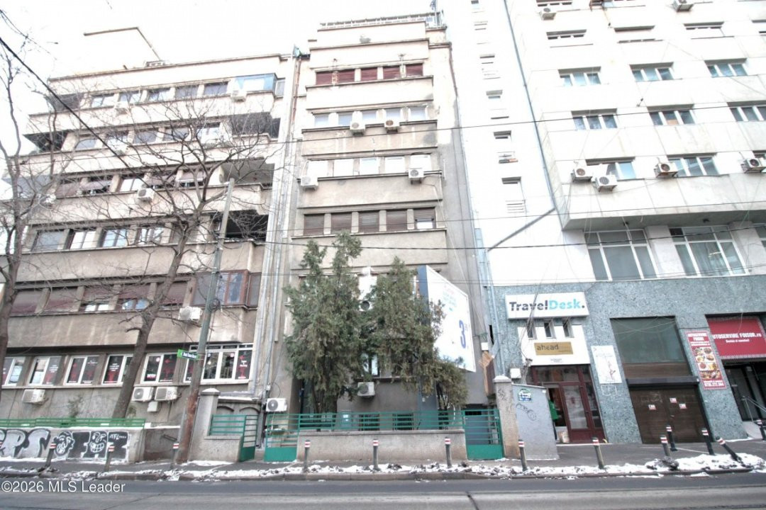 VASILE LASCAR- BATISTEI, STUDIO 41 MP, RENOVAT, LIBER, MOBILAT SI UTILAT COMPLET