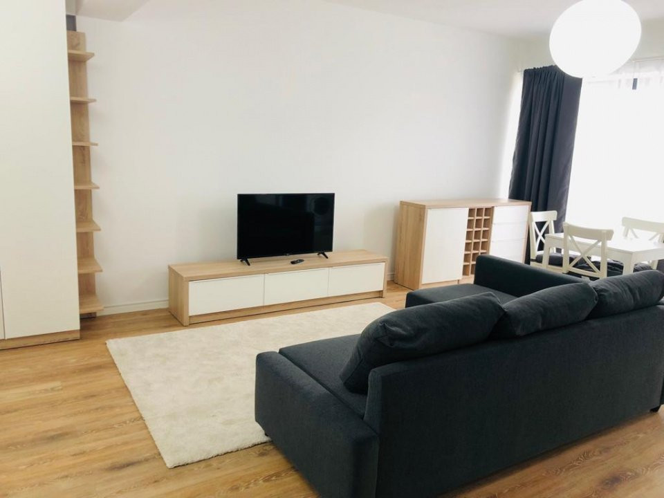 Sisesti 2 camere complet mobilat + parcare subterană Metrou 8'