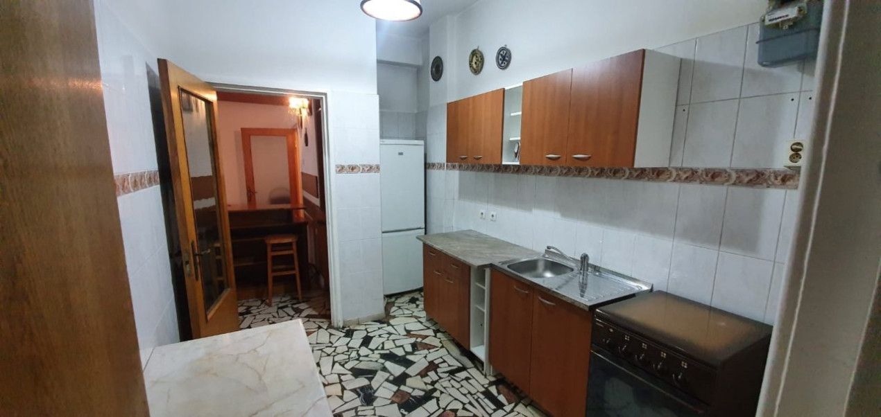 Vânzare apartament 3 camere Eminescu