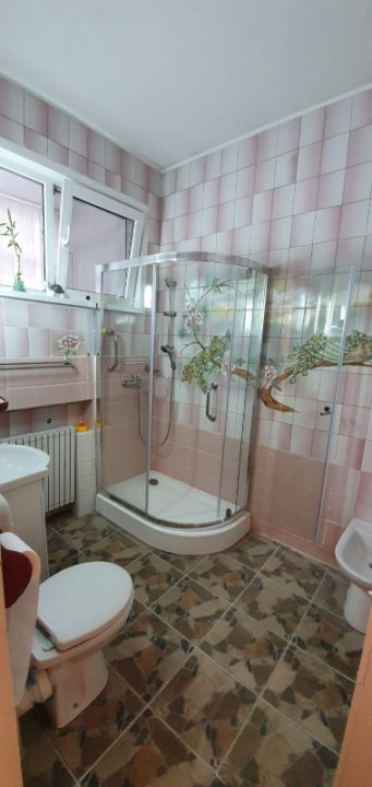 Vânzare apartament 3 camere Eminescu
