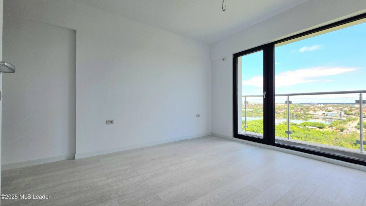 Penthouse Duplex, SunLake Residence, Panorama Superba