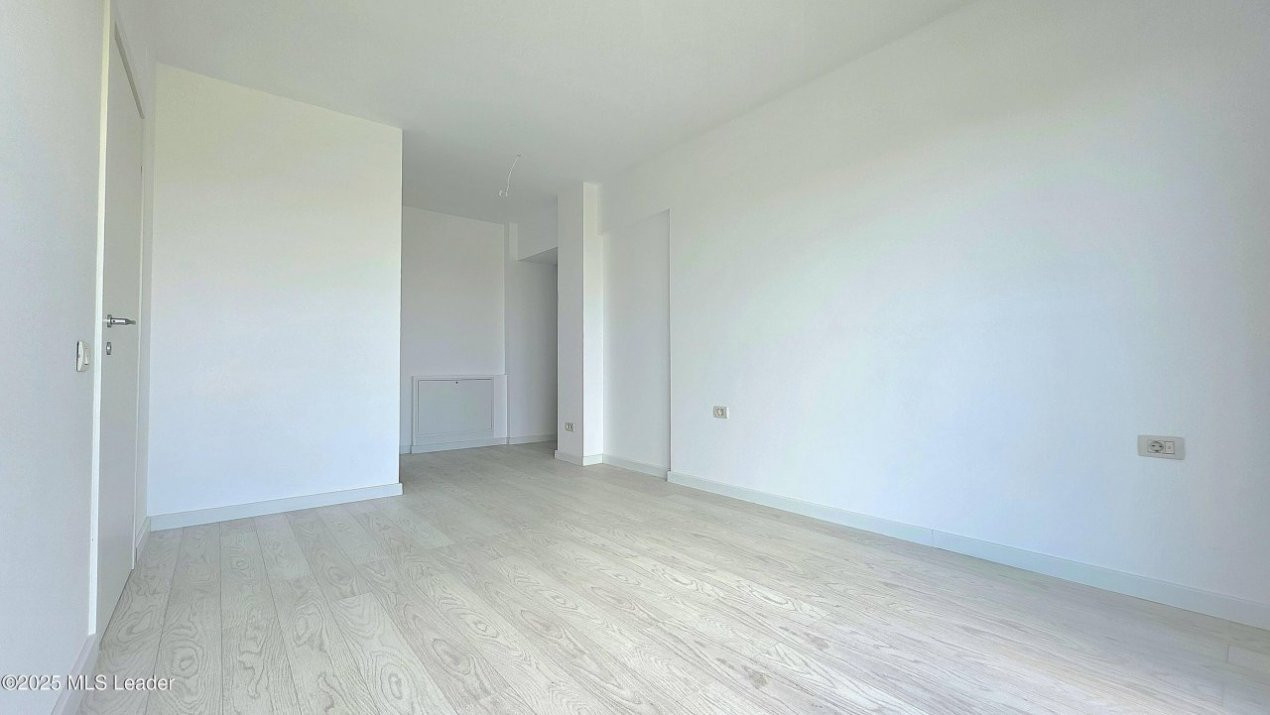 Penthouse Duplex, SunLake Residence, Panorama Superba