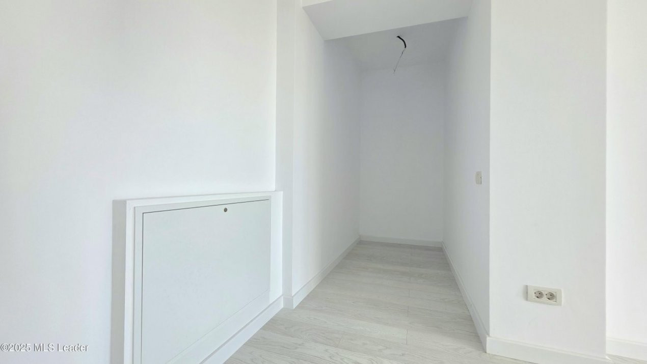 Penthouse Duplex, SunLake Residence, Panorama Superba