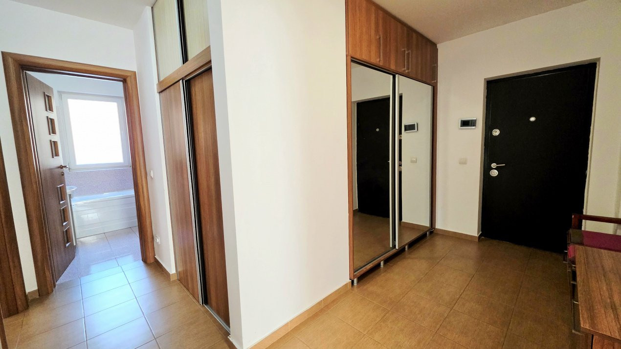 Apollo 2. Apartament cu parcare, 3 balcoane si vedere tripla