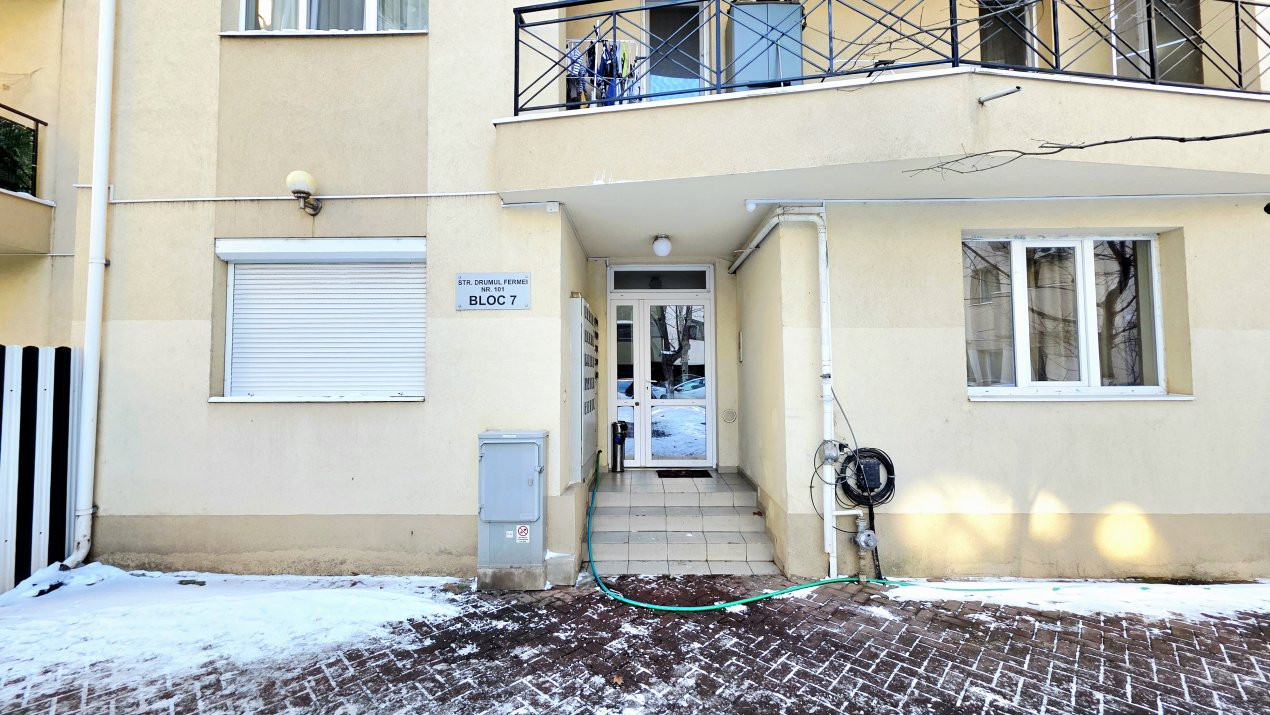 Apollo 2. Apartament cu parcare, 3 balcoane si vedere tripla