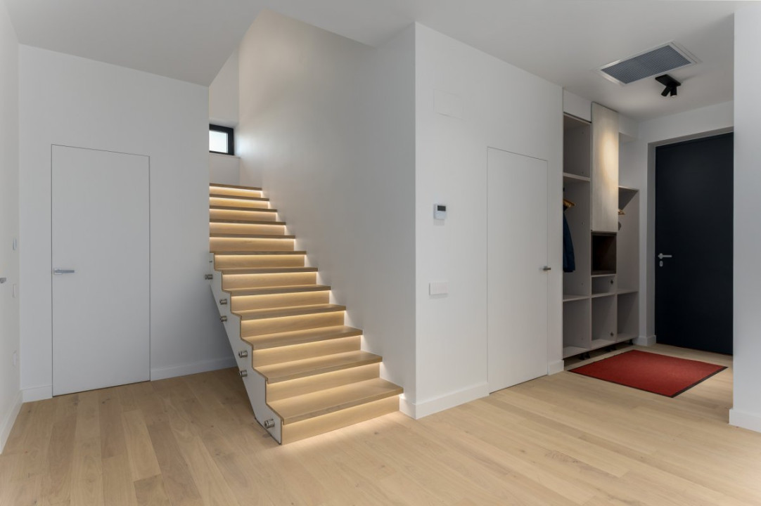 Privește stelele! Vilă modernă, lifestyle occidental lângă Paradisul Verde! 