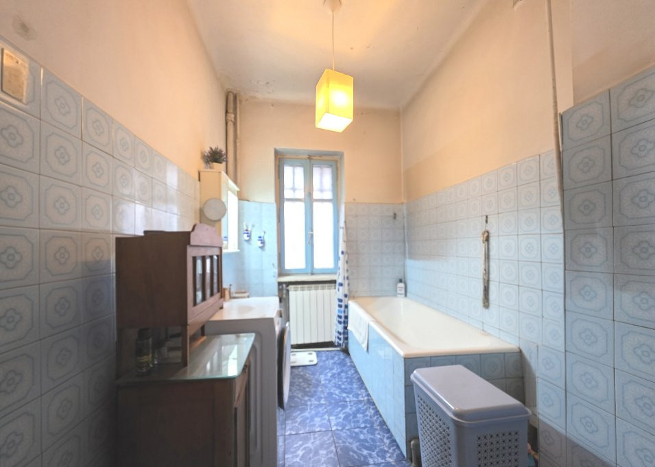 Apartament in Vila, 5 camere,  Alexandru Philippide 4, de renovat