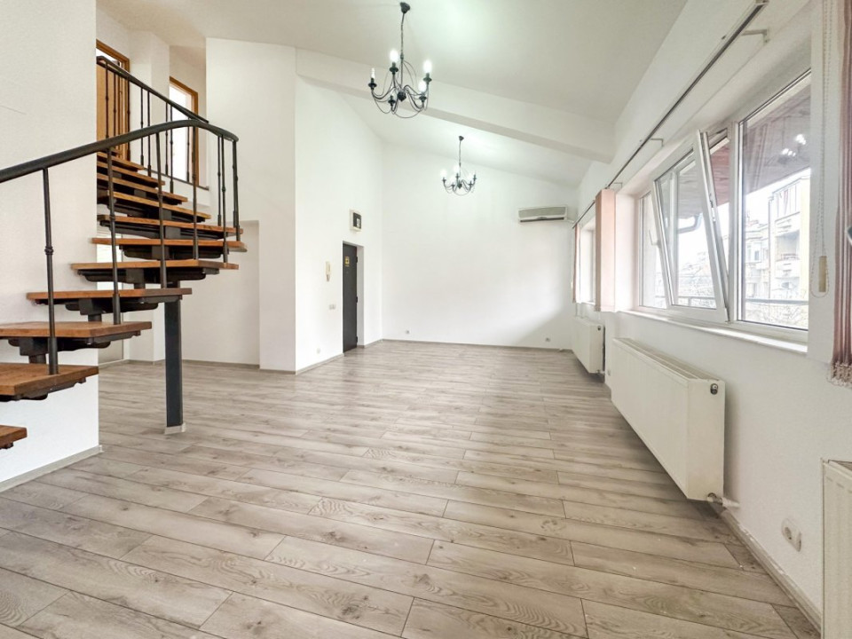 La doi pasi de Universitate - nu doar un birou ci un statut