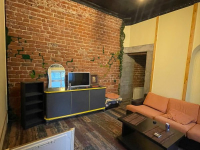 Apartament in vilă 3 camere, curte 40mp - Nerva Traian