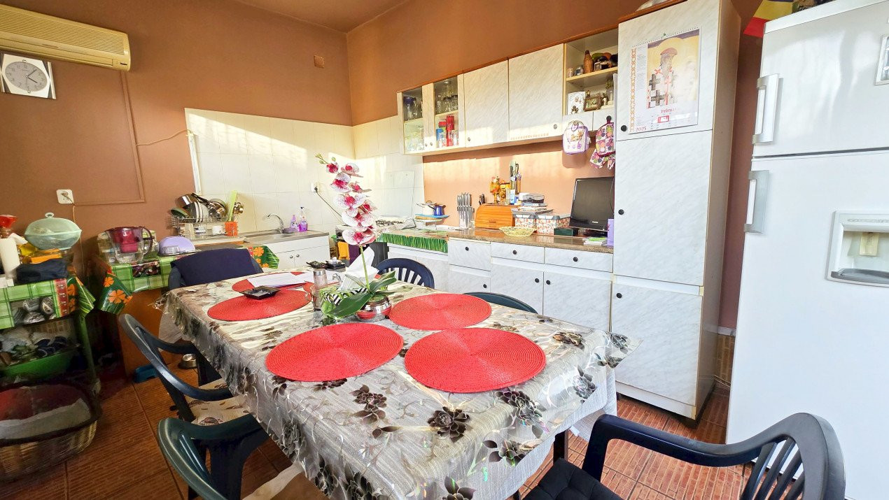 Ghencea, Cooperativei, vila individuala, mobilata complet