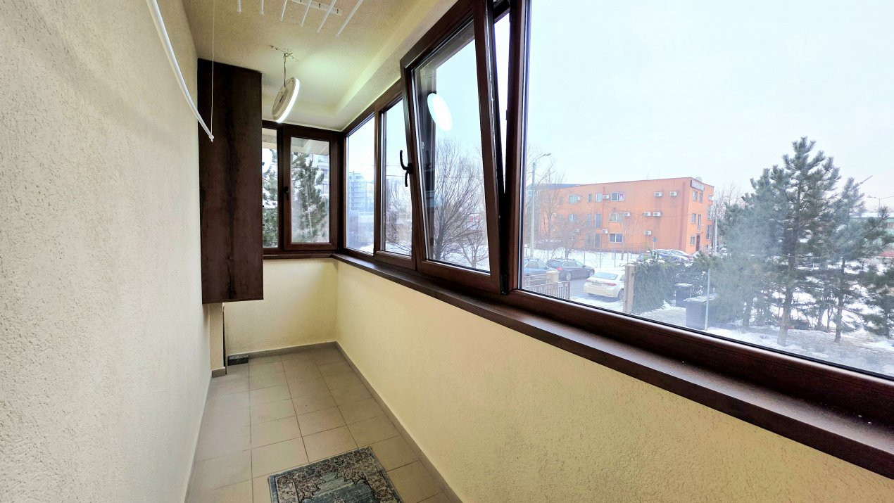 Decomandat, cu 3 camere si 2 bai, 13 Septembrie – Mariott