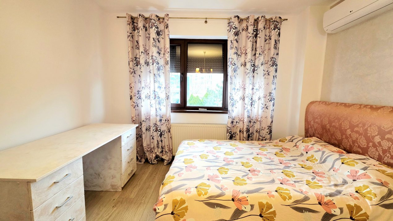 Decomandat, cu 3 camere si 2 bai, 13 Septembrie – Mariott