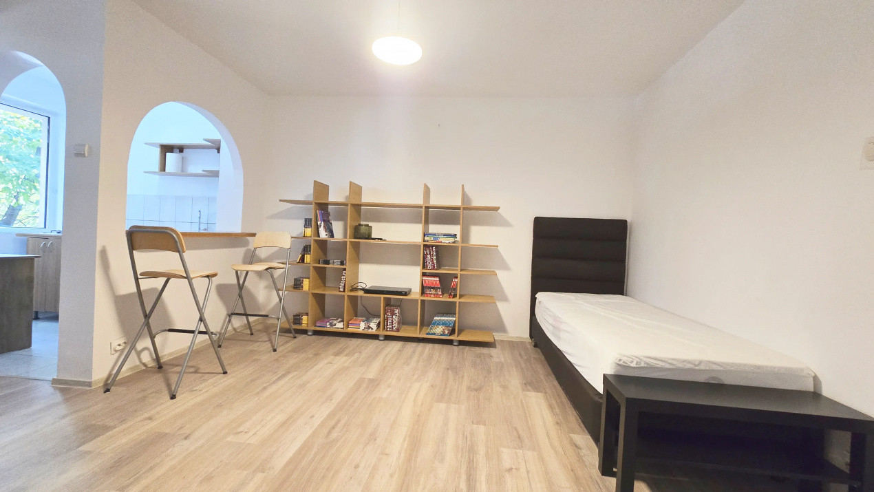 Iesi din bloc urci in metrou Dristor 2!