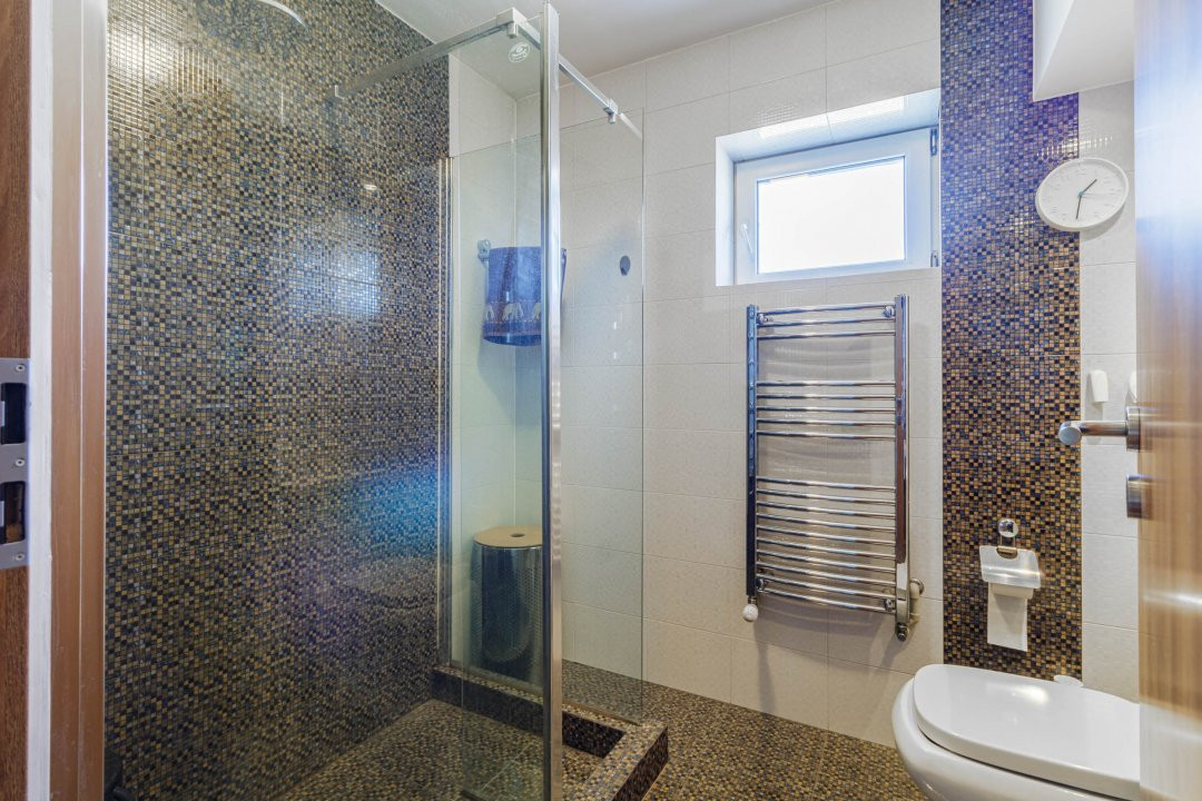 Clădire modernă, versatilă, cu terasă panoramică – locuință sau business | Secto