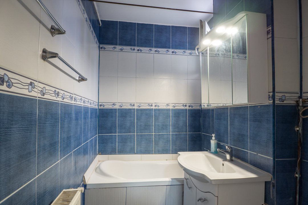 Titan, parcul IOR, Bloc H, decomandat, centrala, vedere la ,,padure,,