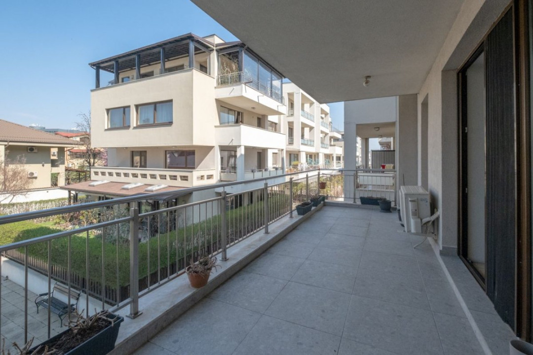 Pipera Rond OMV - 3 camere - 2 locuri parcare subterana si boxa