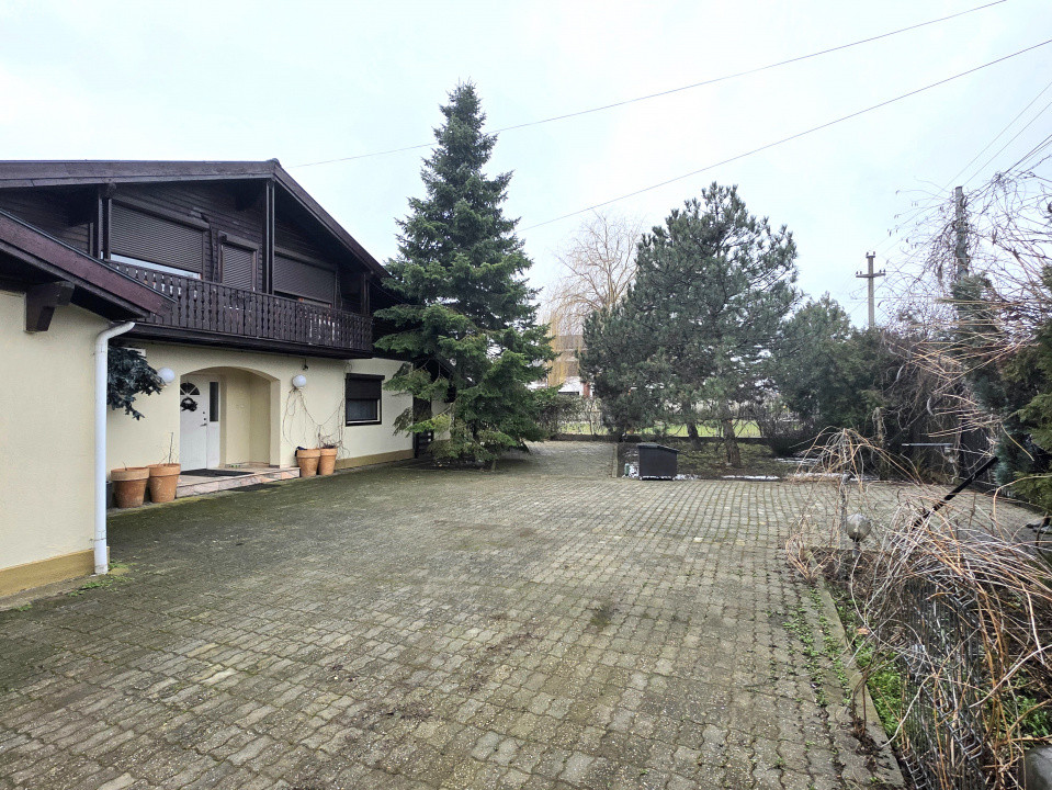 Vilă deosebită de vânzare în Otopeni langa ''Ana Aslan'' - arhitectura germana