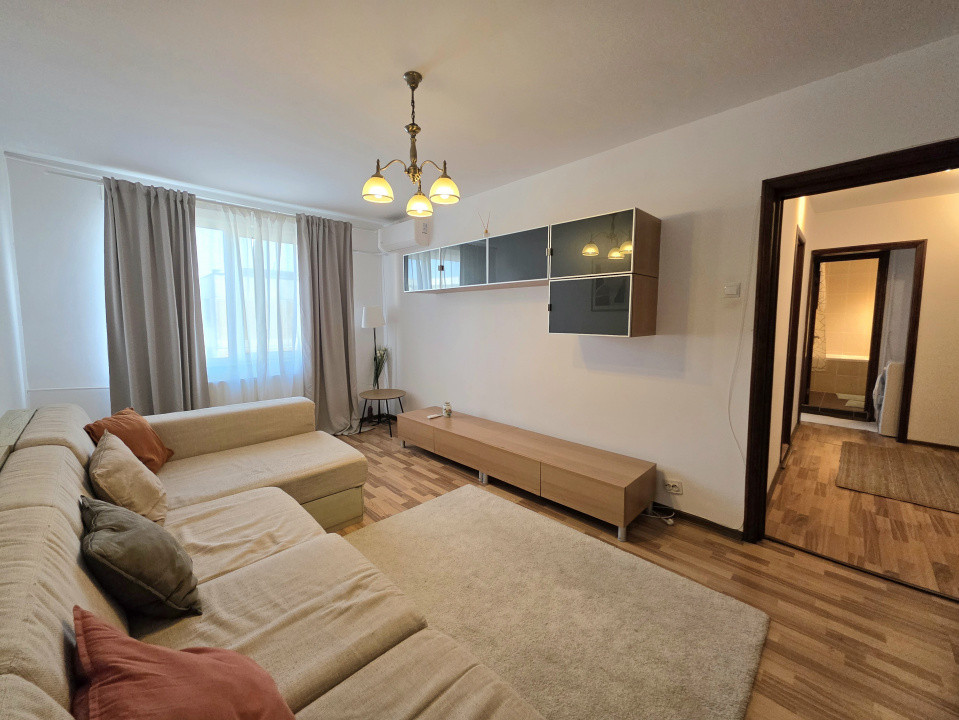 De vanzare 2 camere langa Oraselul Copiilor(la Brancoveanu)