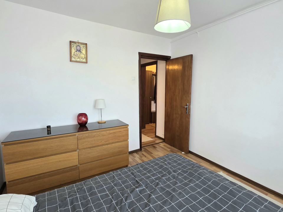 De vanzare 2 camere langa Oraselul Copiilor(la Brancoveanu)