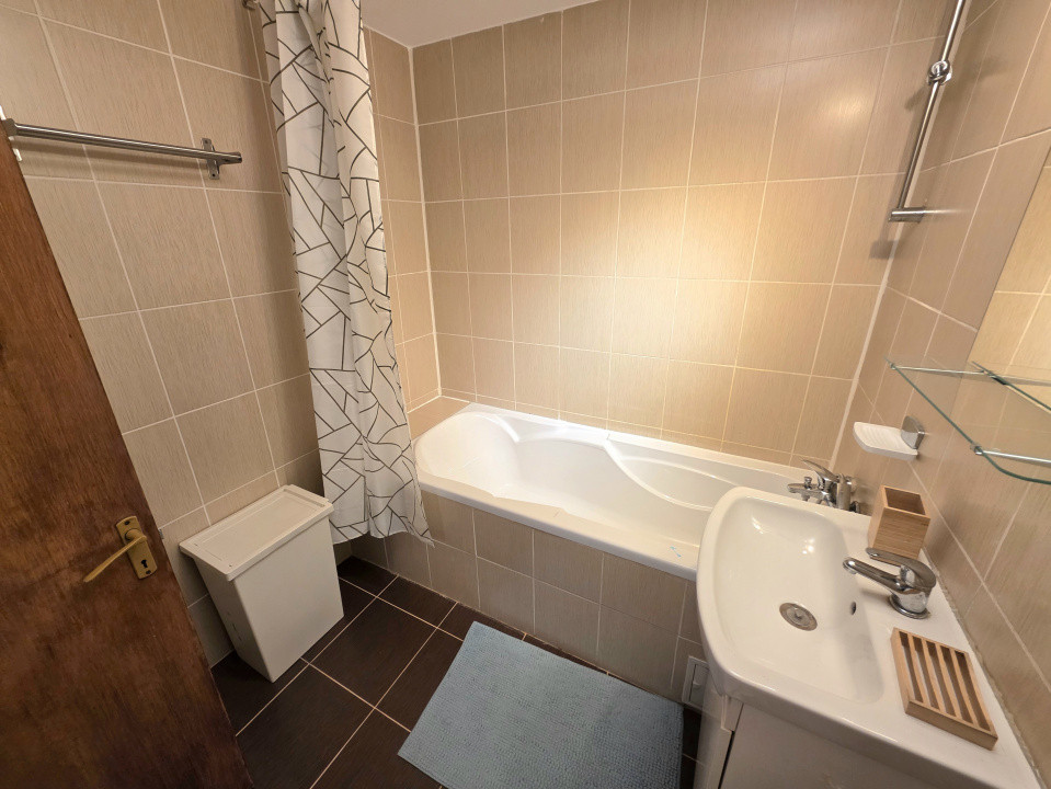 De vanzare 2 camere langa Oraselul Copiilor(la Brancoveanu)